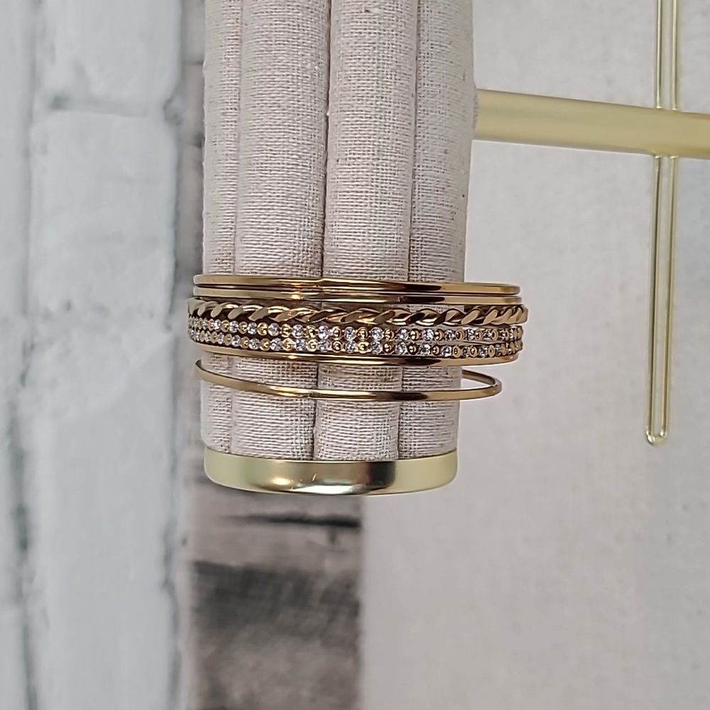 Amrita Singh Traditional Indian Design 7-pc Gold Tone Stacking Bangle Set